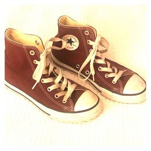Girls Converse High Tops